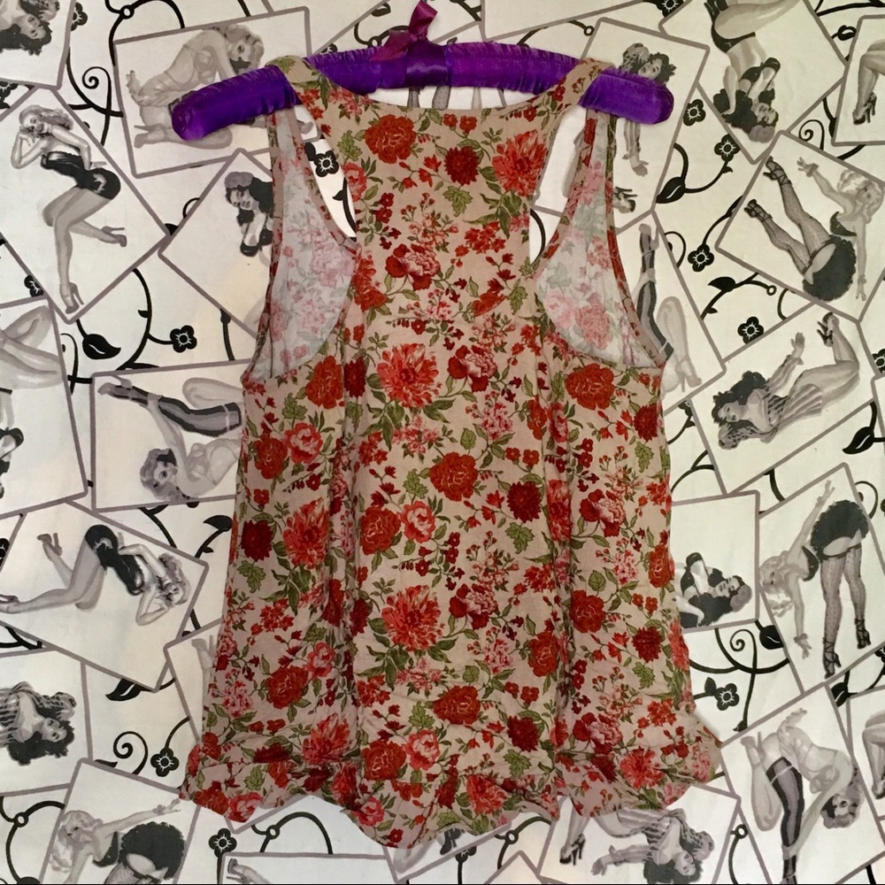Floral Tank - Picture 4 of 4